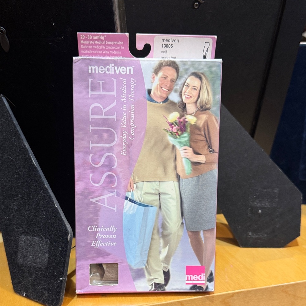 Mediven‎ Assure Compression Stockings 20/30 mmhg #13806 valf open toe beige XXL